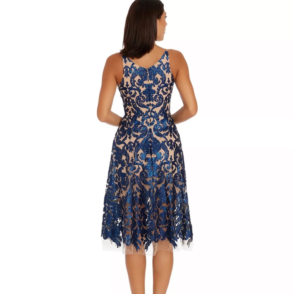 Blair Lace Midi Dress - Picture 3 of 6